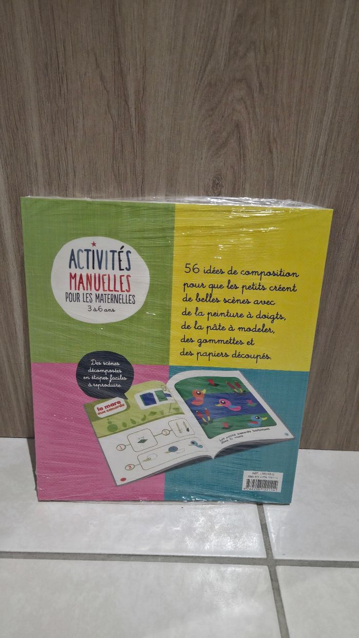 Livre d activités manuelles - photo numéro 2