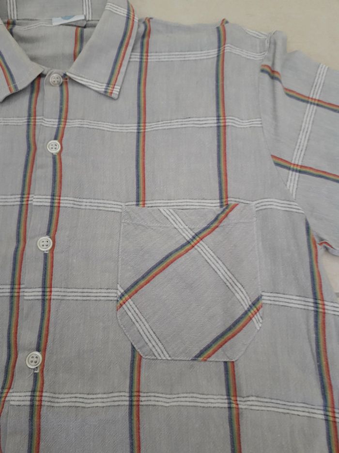 Chemise manche courte T 3 - photo numéro 3