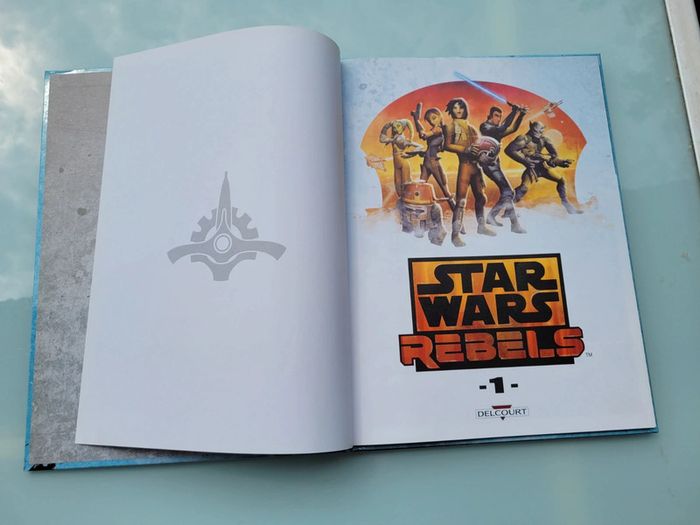 BD Star Wars Rebels, Première Édition et Incroyables coloriages Star Wars - photo numéro 3