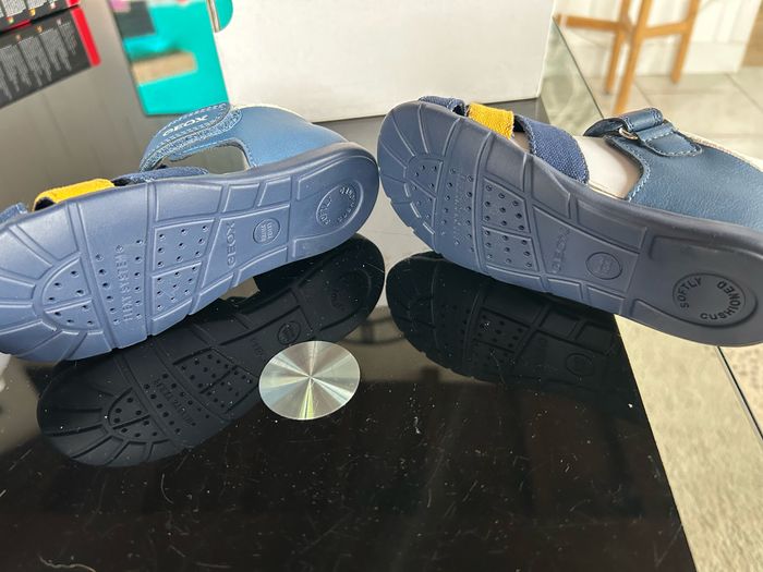 Sandales geox elthan neuves 26 - photo numéro 3