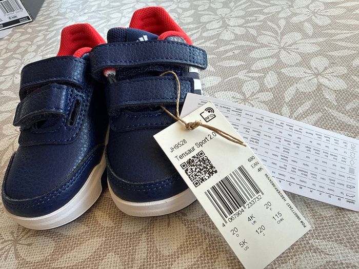 Baskets Adidas tensaur sport neuves taille 20 - photo numéro 3