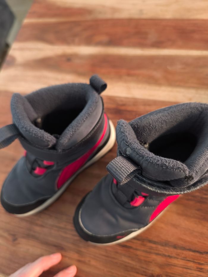 Bottines Jordan pointure 25 - photo numéro 2