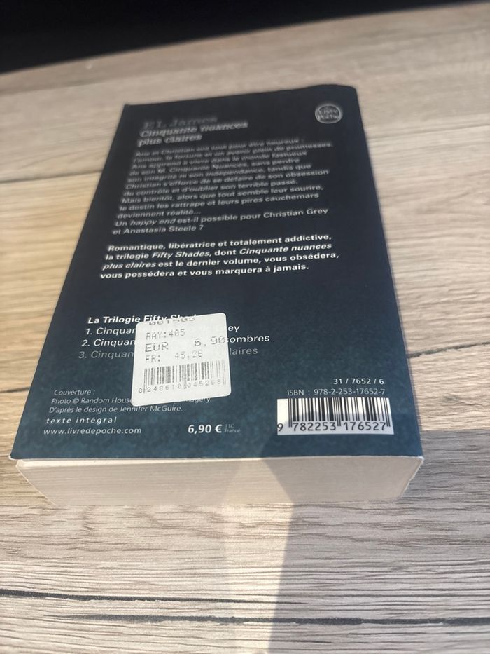 Cinquante nuances plus claires - EL James - photo numéro 2