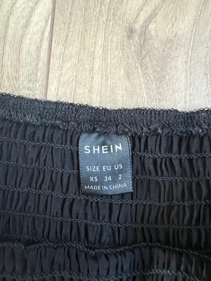 Robe épaules dénudées femme Shein - photo numéro 4