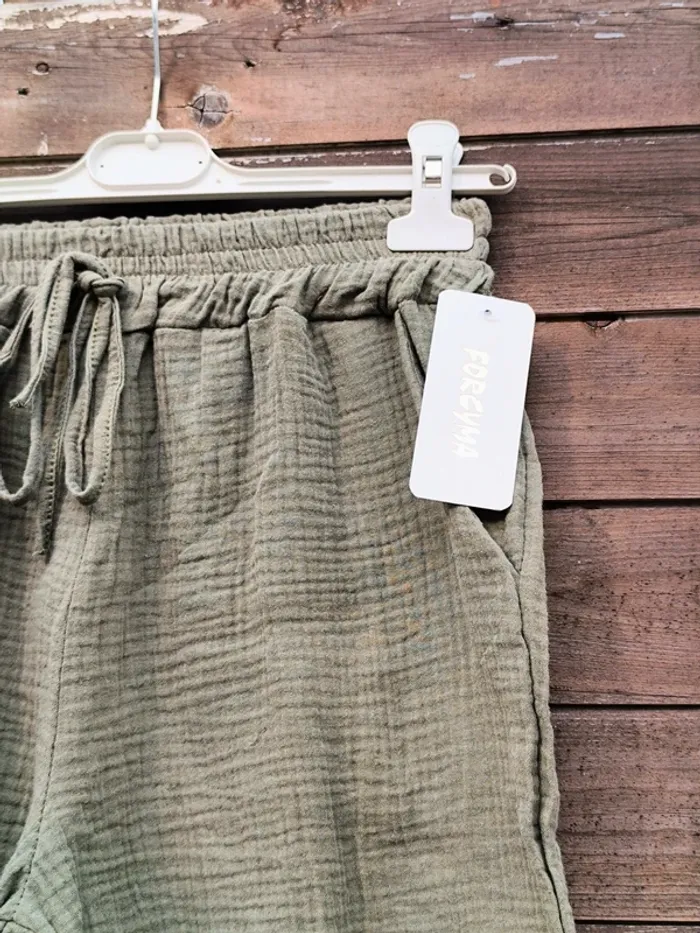 Short vert kaki gaz de coton TU 38 à 44 - photo numéro 2