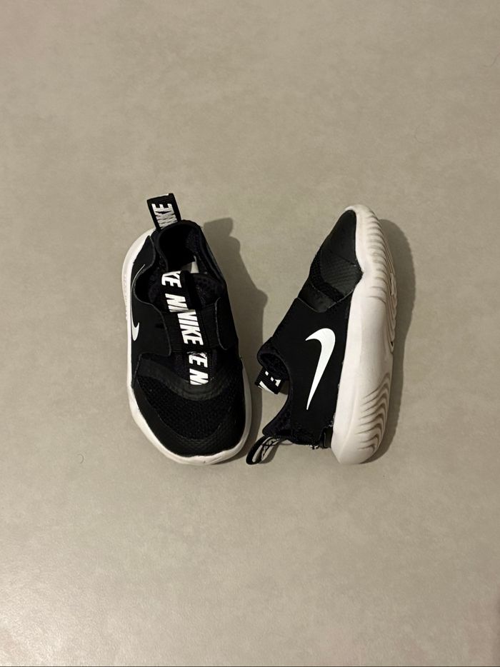 Lot de chaussure taille 20 et 21 - photo numéro 6