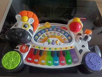 Piano zèbre VTech