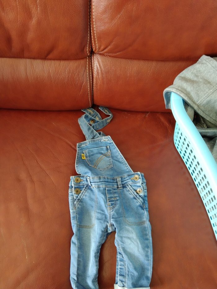 Salopette en jean - photo numéro 2