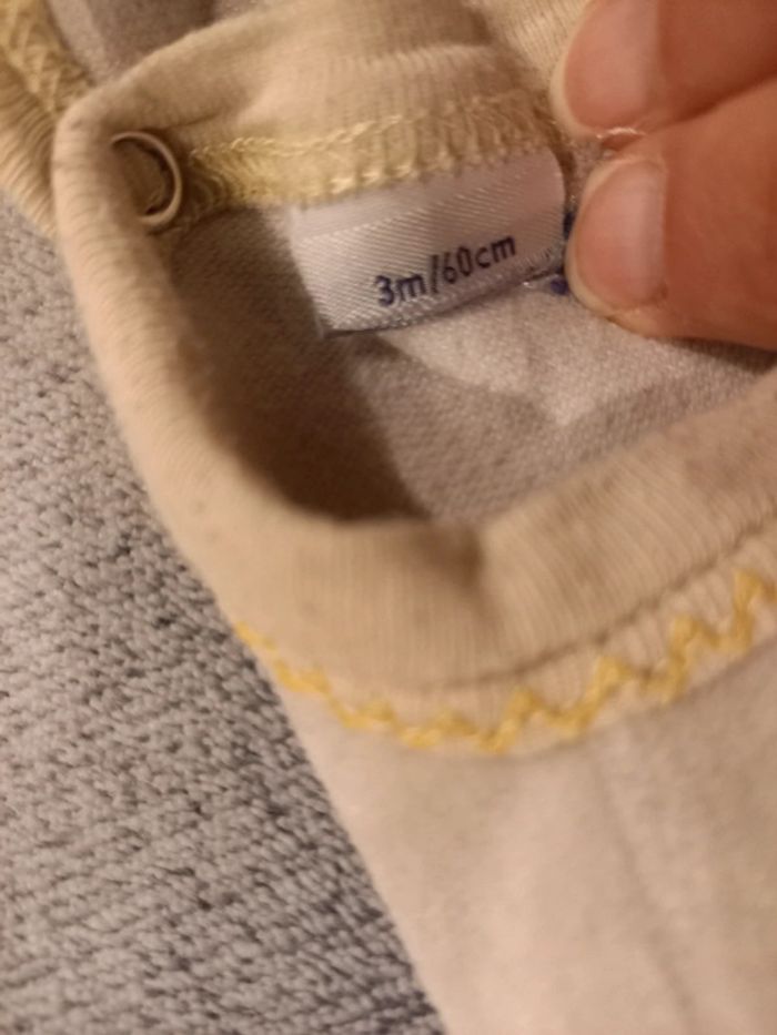 Pyjama dors-bien en velours Petit bateau 3mois - photo numéro 3