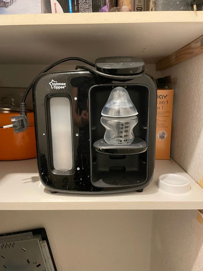 Préparateur de biberons