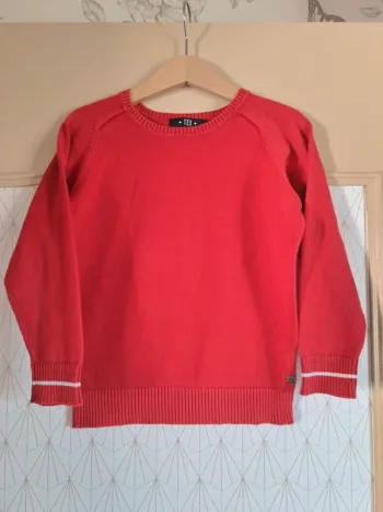 Pull garçon rouge tex 3-4 ans tbe taille plus 4-5 ans