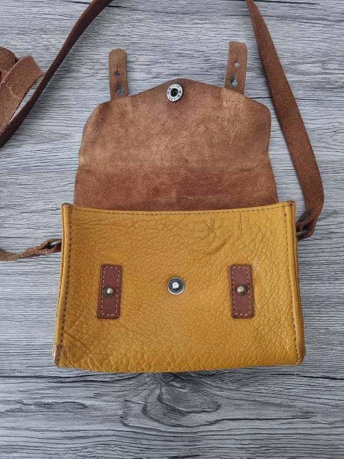 Sac à bandoulière Paul Marius safran mini indispensable 8 - photo numéro 3