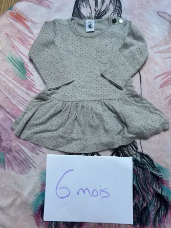 Robe grise