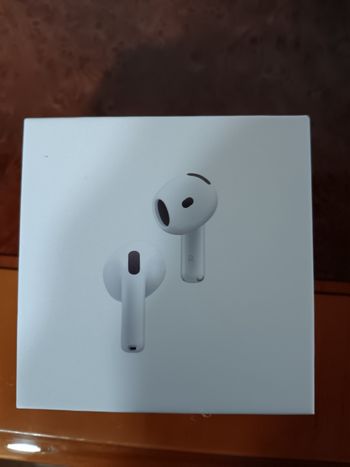 Airpods 4 avec anti bruit neuf