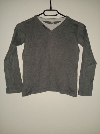 Pull tape à l'oeil taille 6 ans