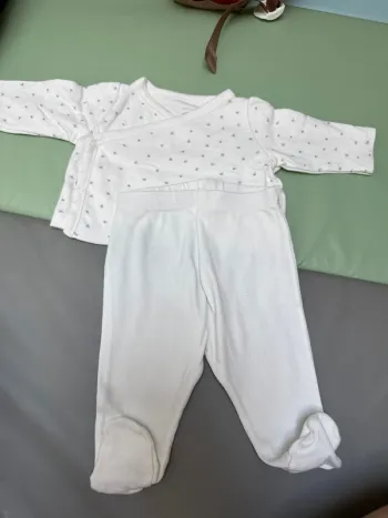 ensemble petit bateau 1 mois