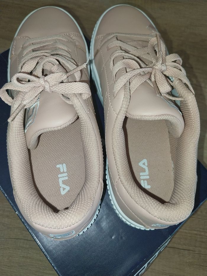Fila rose - photo numéro 4