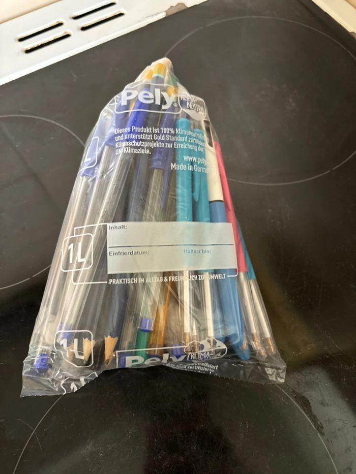 Fournitures scolaires - photo numéro 2