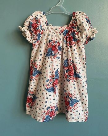 Jolie robe d’été à fleurs