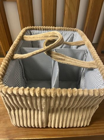 Panier de rangement neuf 