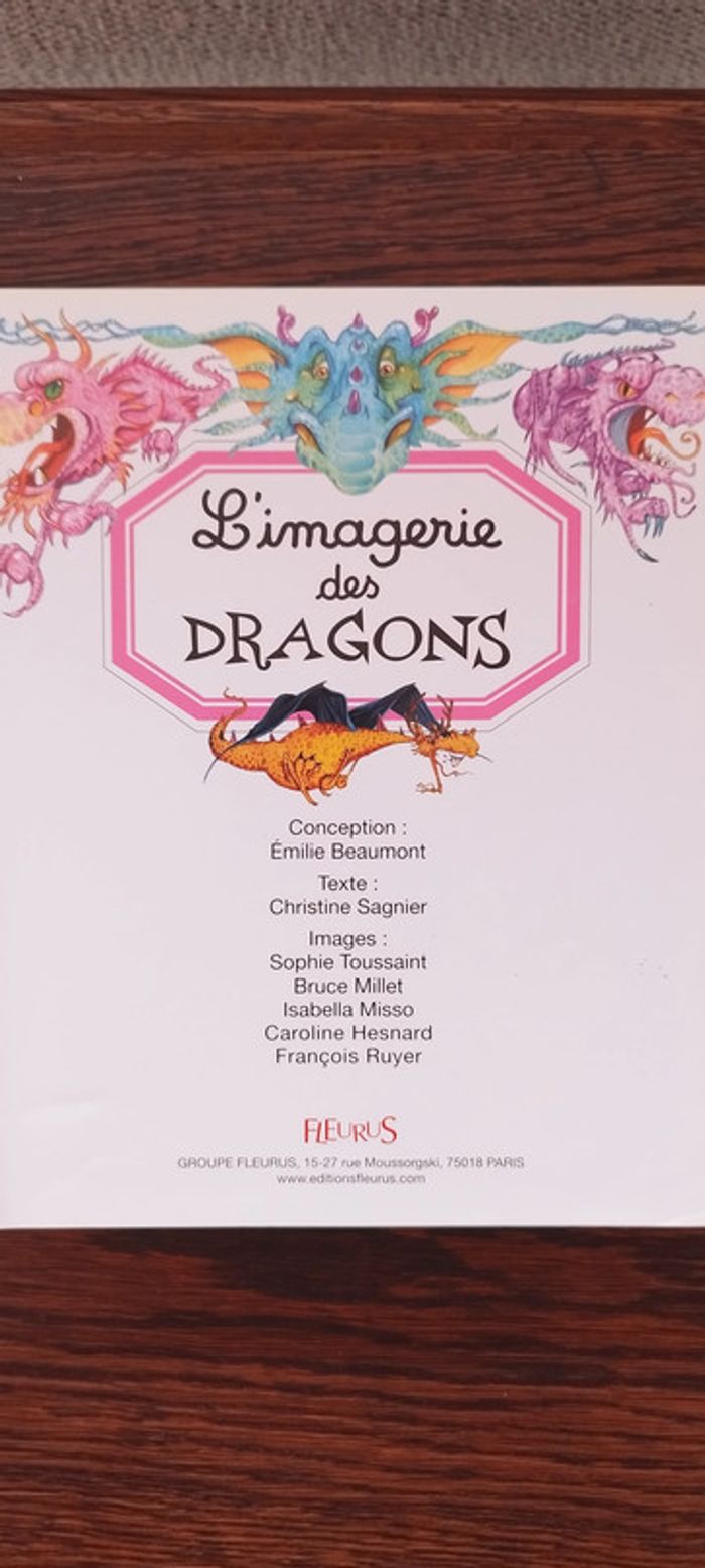 L'imagerie des dragons Descriptif. Éditeur Fleurus - photo numéro 3