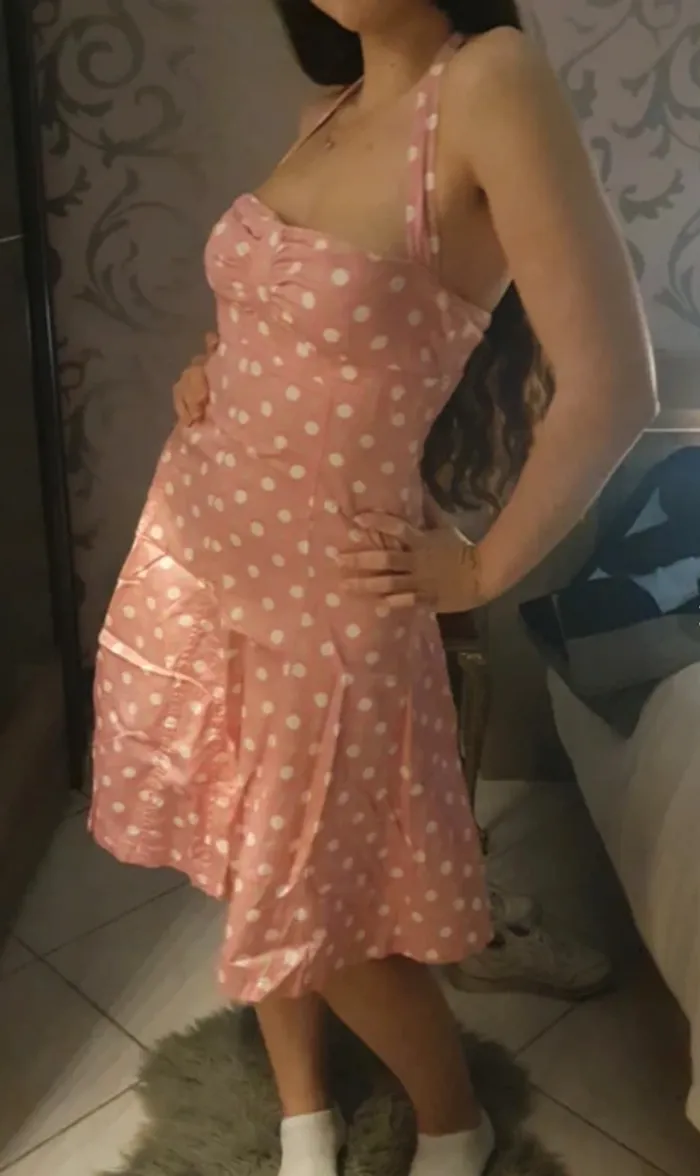 Robe 🌹 rose dos nu pois blanc