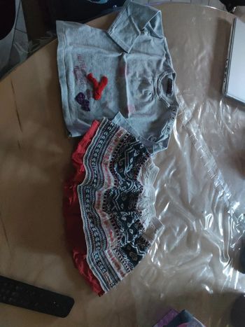 Ensemble jupe Tshirt catimini 18 mois