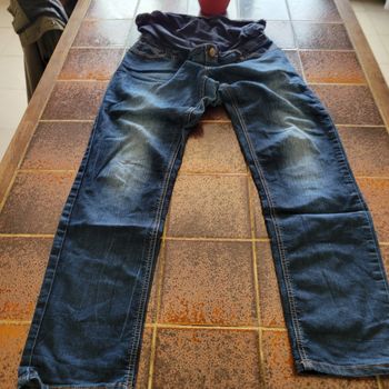 Pantalon de maternité