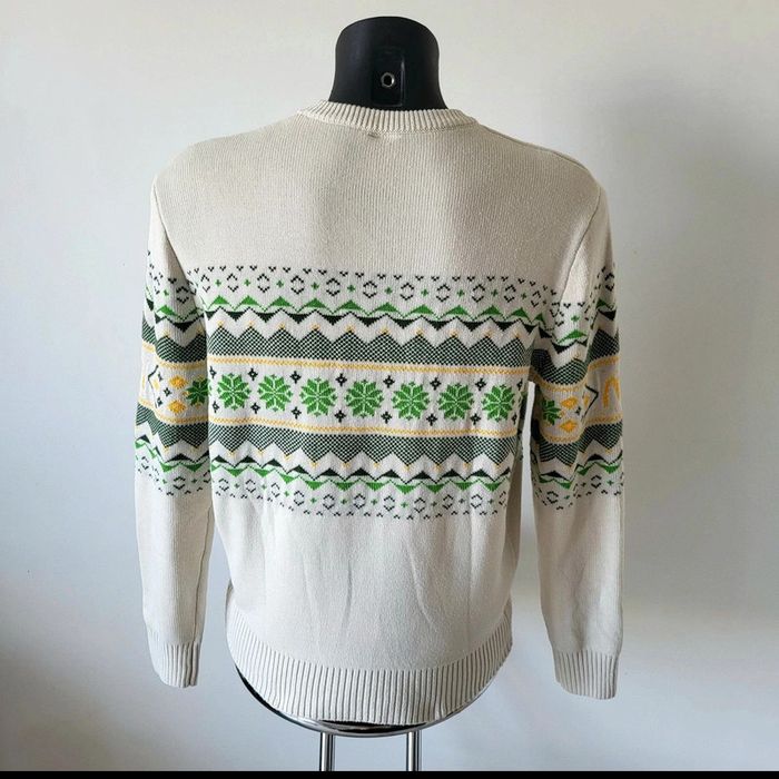 Pull McDonald's édition limitée 2023 – taille M – motif flocons vert jaune blanc – rare équipier - photo numéro 2