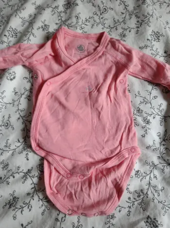 Body croisé petit bateau rose vif 54cm