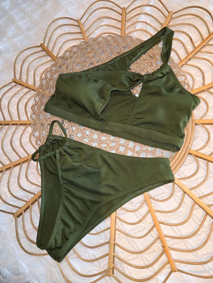 Maillot de bain kaki - photo numéro 2