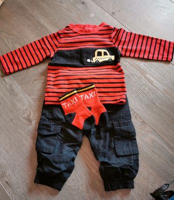 Ensemble bébé garçon 3 mois comme neuf taxi