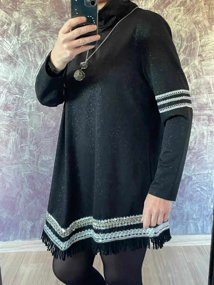 Robe tunique noire façon poncho splendide - photo numéro 2