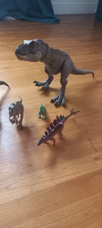 Lot dinosaures 