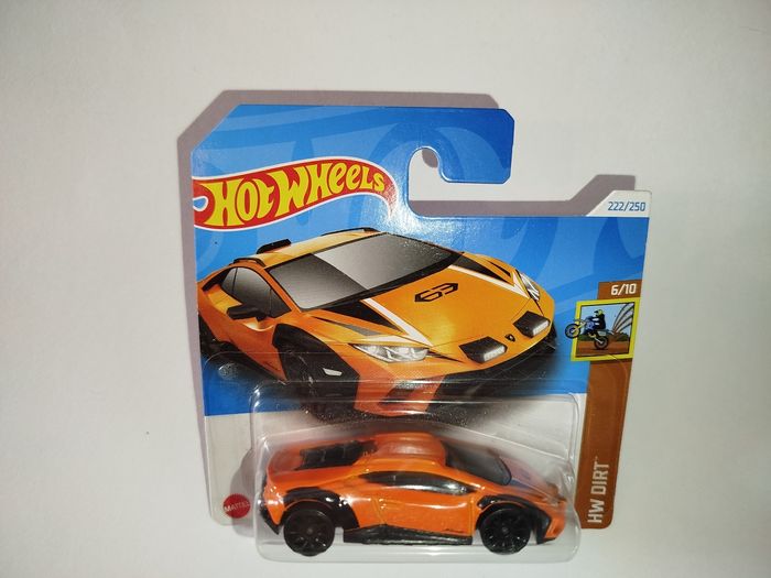 Hot Wheels Lamborghini Huracán Sterrato 2024 - photo numéro 8