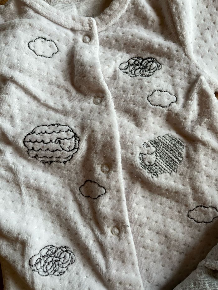 Lot 2 pyjamas velours - photo numéro 2