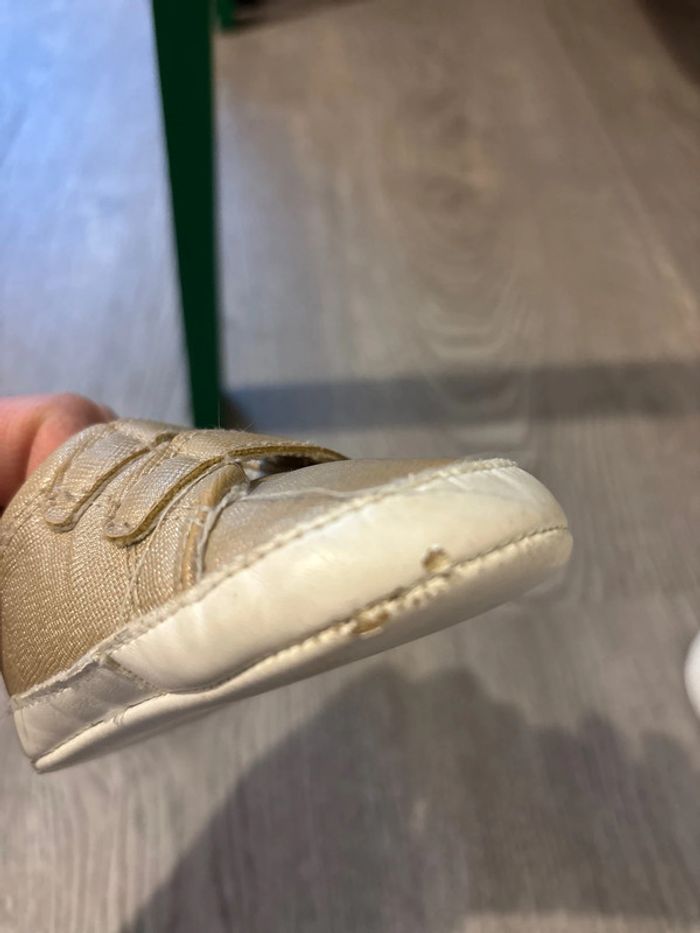 Chaussure bébé - photo numéro 4