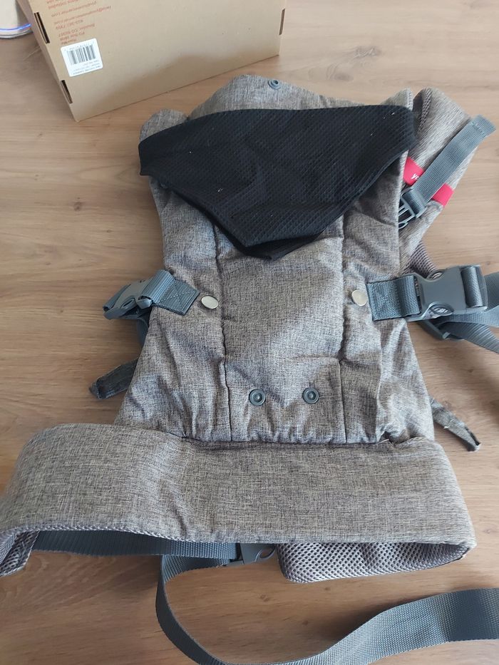 Porte bébé - photo numéro 3