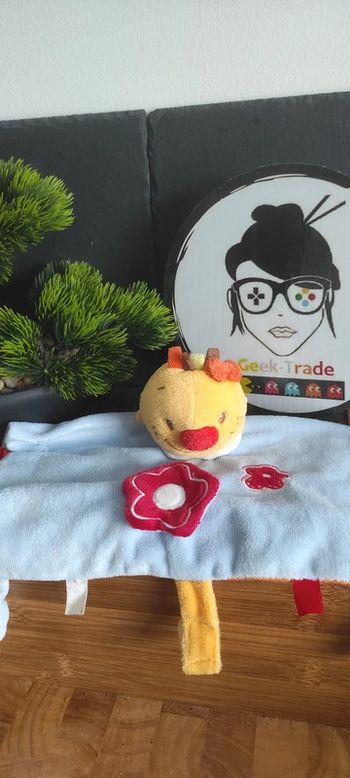 Doudou Lily Nattou Tim Lily bleu orange fleur  jaune noeud sourire