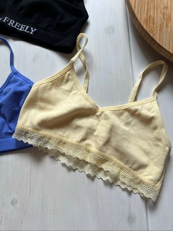 Brassière ados 14/16 ans neuf