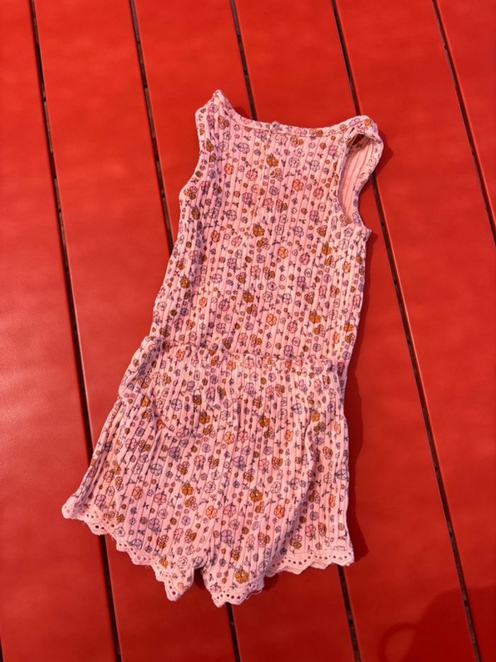 Ensemble short / débardeur - photo numéro 2
