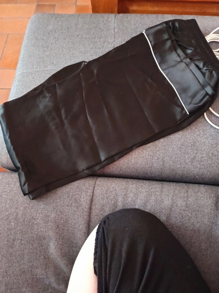 Pyjama en soie taille 46/48 (XXL) - photo numéro 5