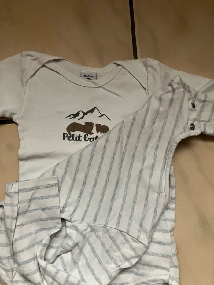 Lot de 2bodies 18mois - photo numéro 2