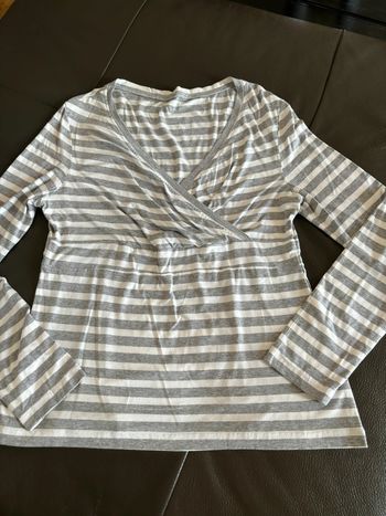 Blouse / t-shirt cache cœur taille 42