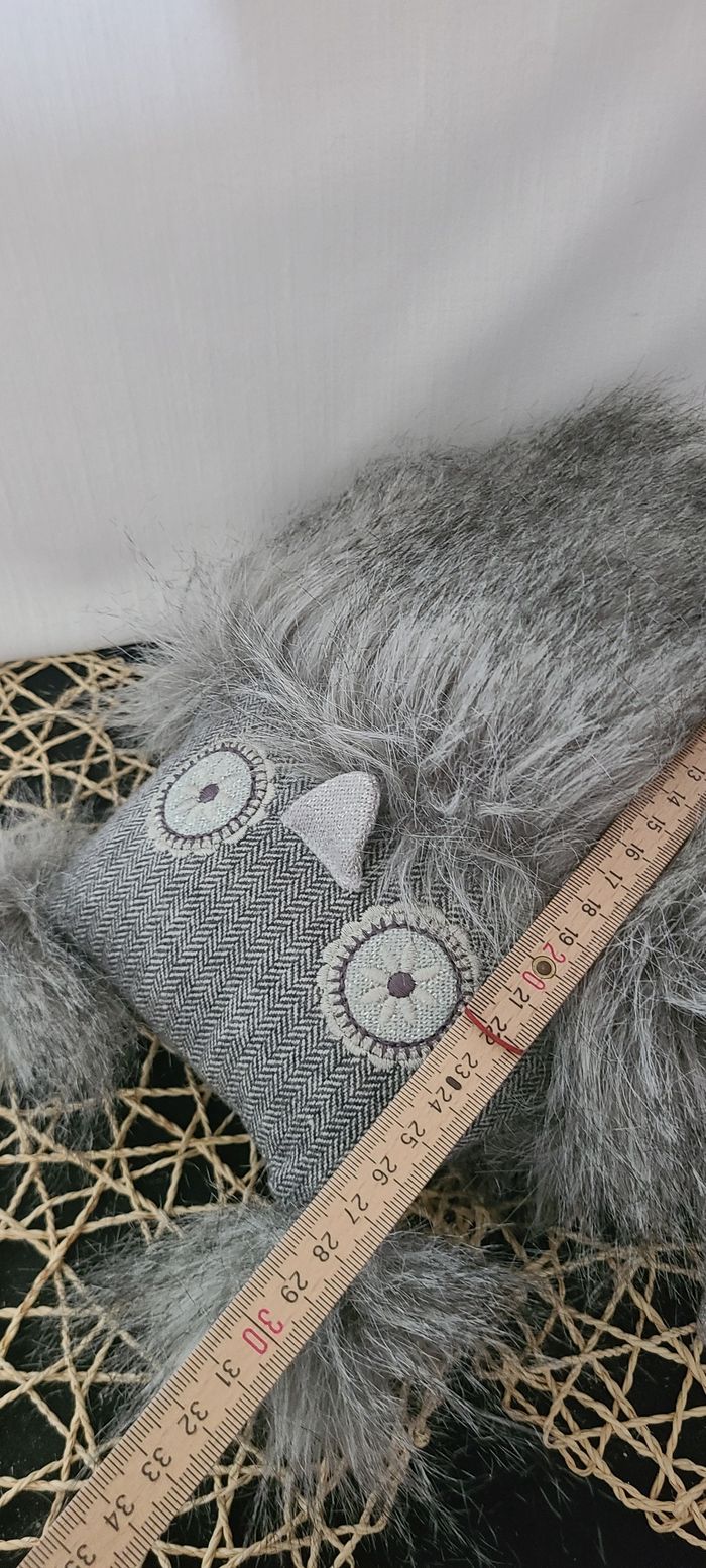 Petit coussin en peluche douce en fourrure de hibou de Noël avec ailes, bec et pieds scintillants, g - photo numéro 2
