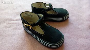 BABYBOTTE bleu marine P20 NEUVES