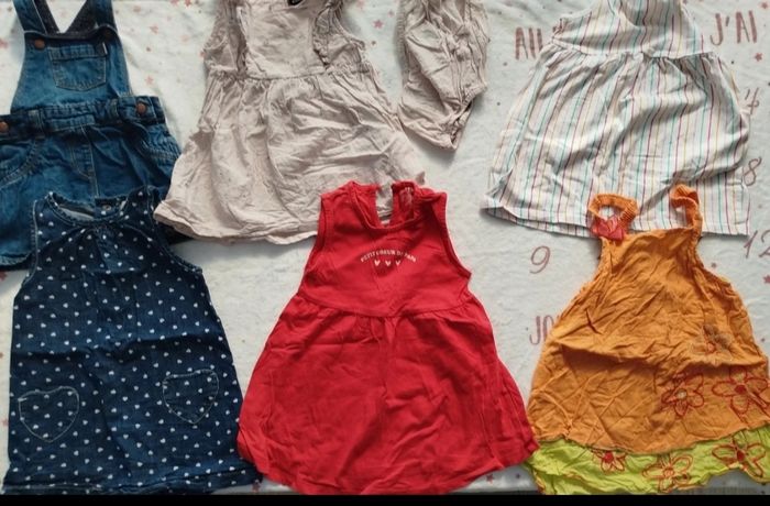 Lot robe 12 Mois - photo numéro 2