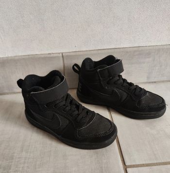 Baskets Nike 28