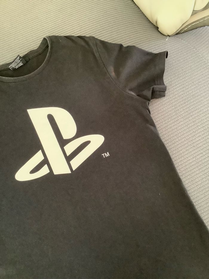 T-shirt noir logo blanc PlayStation - photo numéro 3