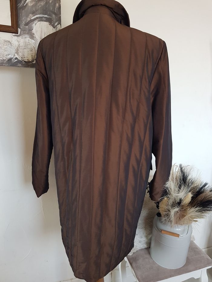 Manteau femme marron cuivré Kalfe taille 44, 57cm aux aisselles, 87cm de haut. - photo numéro 3